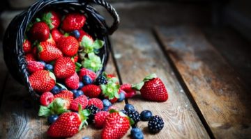 This Is Why Eating Berries Are Great For The Brain