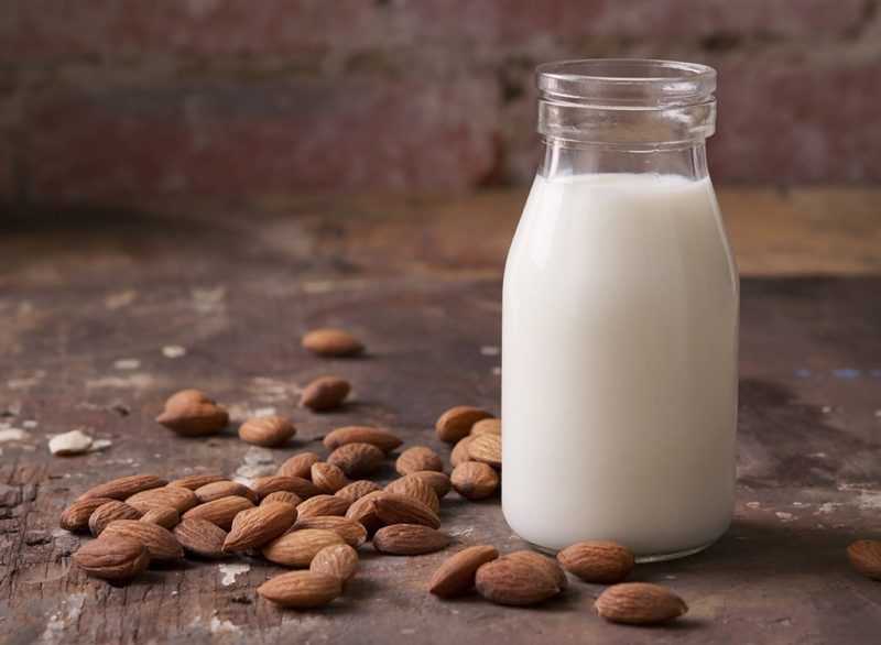 almond-milk5