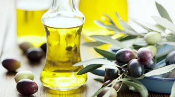 Here’s An Eye-Opening Explanation Of Why People Should Never Cook With Olive Oil